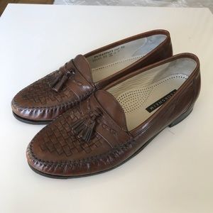 Florsheim Brown tassel leather loafers slip on 8.5